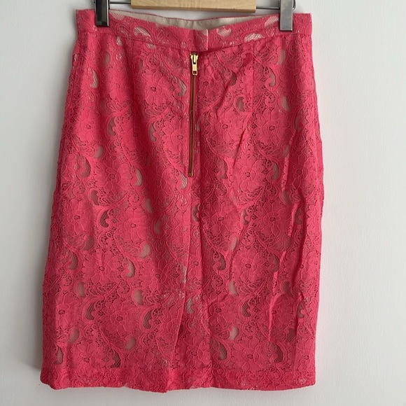 Lace H&M pencil skirt - Picture 4 of 9